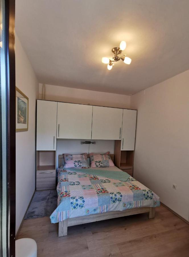 Apartman Lana Medulin Extérieur photo
