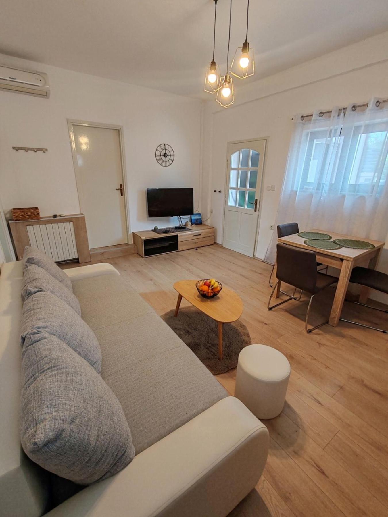 Apartman Lana Medulin Extérieur photo